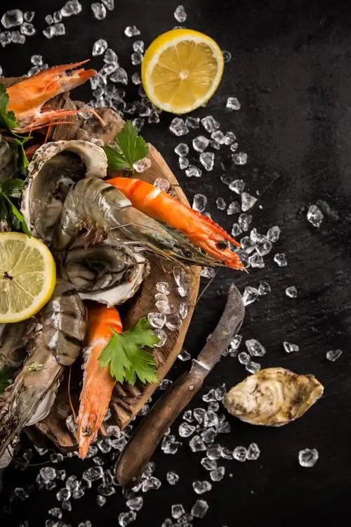 新鲜,海鲜,黑色背景,石头