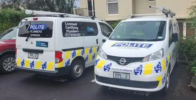 开店8年新西兰华人夫妻面临遣返因为这件事