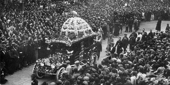 盛宣怀葬礼集古今中外于一体,比袁世凯国葬还风光