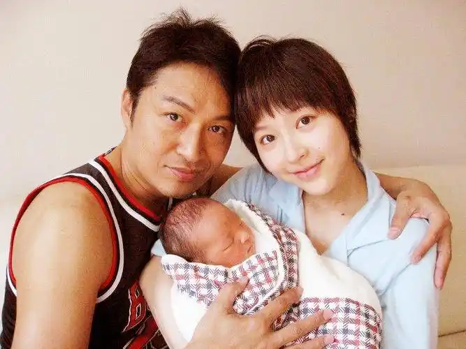 吴佳尼与马景涛离婚:是亲情打败了爱情,还是另有原因?_父母