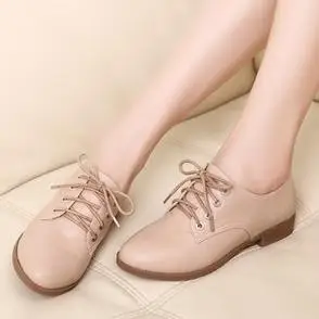 妈妈女鞋女平底2021年新款休闲软底春秋春季高档新虹靖铤真皮单鞋