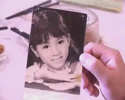 梅艳芳幼时照片