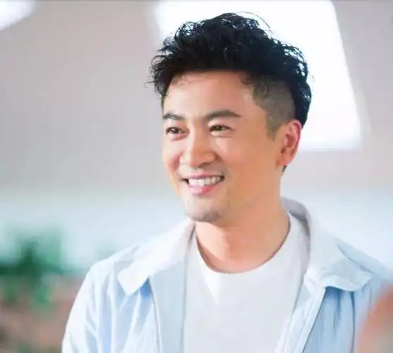 苏有朋恭喜吴奇隆得子,坐等当三叔,而新换头像让人瞬间泪目