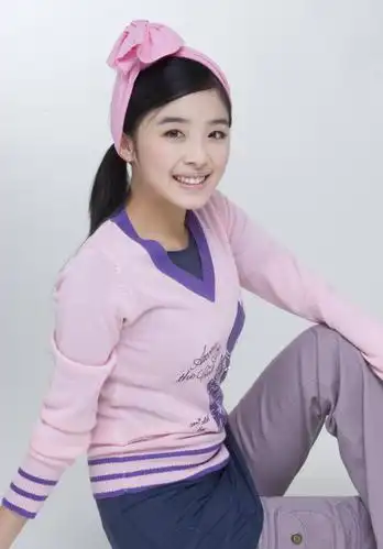 原创酸酸甜甜女生张含韵为什么不红了