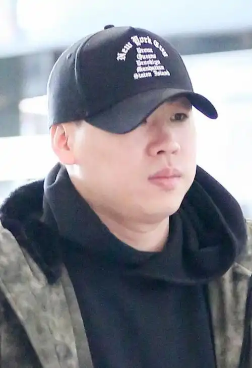 娱乐圈的油腻男徐峥胖了一大圈胡彦斌变大饼脸周杰伦躺枪