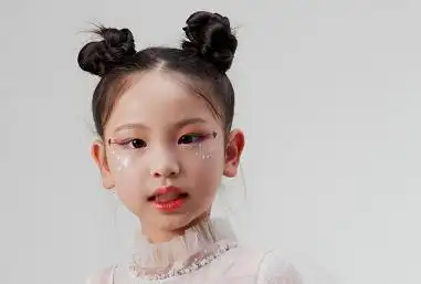 儿童舞台表演妆容及画法-儿童演出舞台定妆照,妆容图片大全-好运宝贝