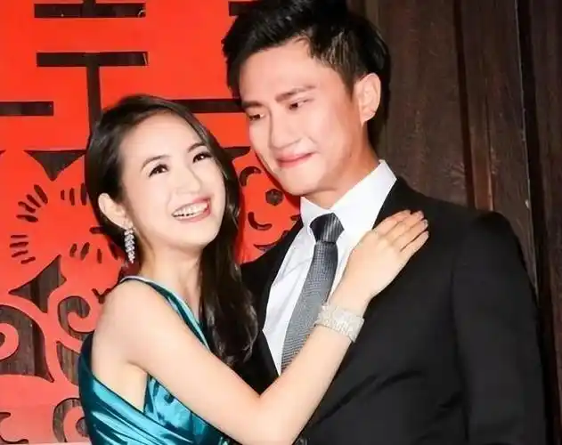 别天真了,林依晨从来都不是什么傻白甜,现实里的她比谁都"狠"