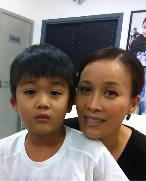 明星取名哪家强?赵文卓,靳东儿子名字令人意外,但都败给了杨澜