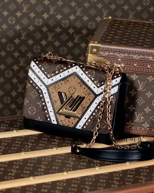 买奢侈品包包想不被坑,记住这几点就够了