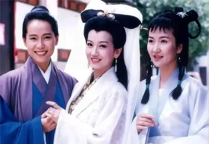 30年后再看赵雅芝和叶童婚姻幸不幸福全写在脸上了上