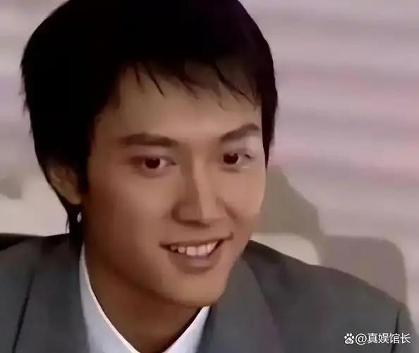 离婚3年再看人气下滑的冯绍峰才明白他的清醒之处