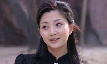 殷桃实力有多大牌,带关系进组,暗讽得奖不公,怼演员台词用配音