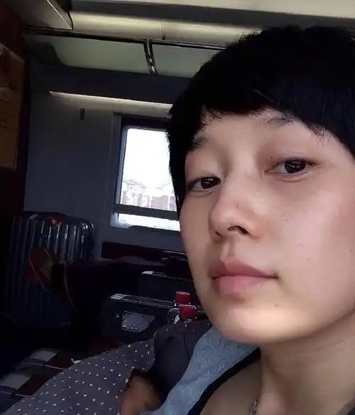 马伊琍的真素颜,舒淇的雀斑脸,"拯救"了多少女人的容貌焦虑_吴彦姝