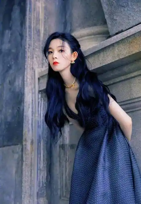 盘点八位看脸一米六的女星,各有各的美,赵丽颖可爱,陈瑶像娃娃