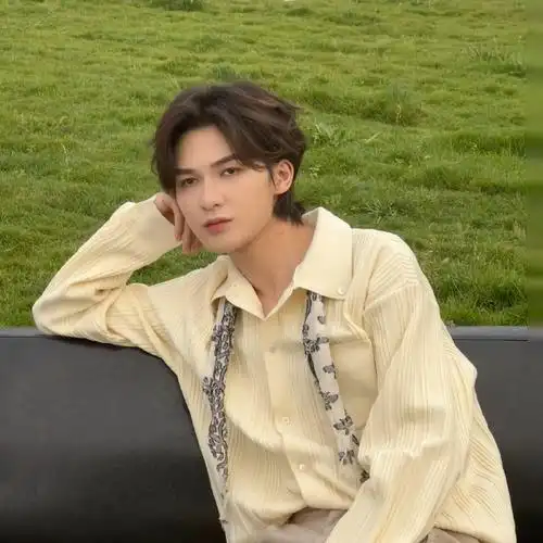 心机彩妆大中华区底妆代言人朱正廷