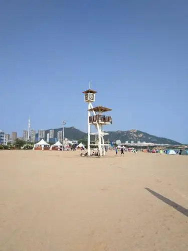 青岛石老人海水浴场