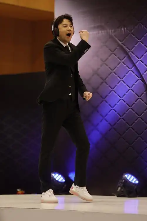 雷佳音极限挑战6第四期剧照图片