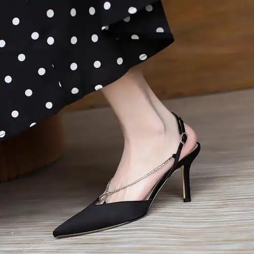 凉鞋女细跟2022春夏包头水钻后空单鞋尖头一字带高跟女鞋#夏日凉鞋