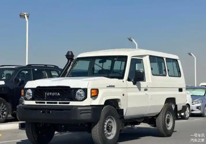 新一代丰田lc78携2.8t柴油机登陆,越野性能再升级