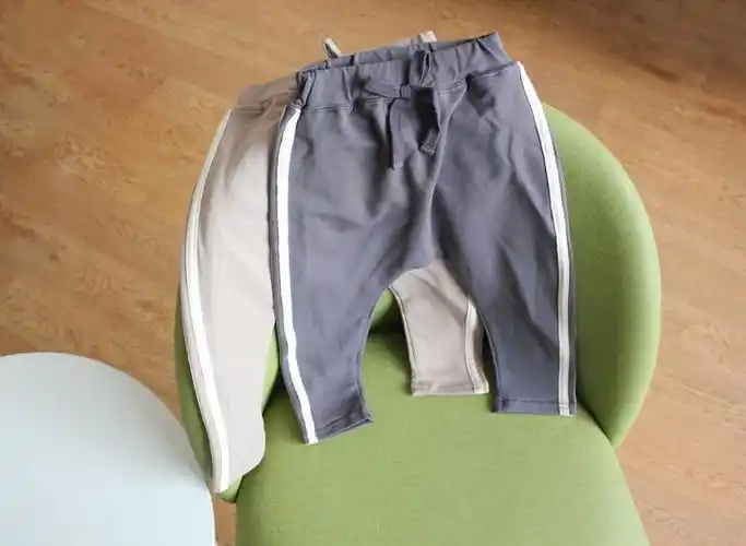 日本订单休闲条纹男女宝宝纯棉pp素色百搭裤子