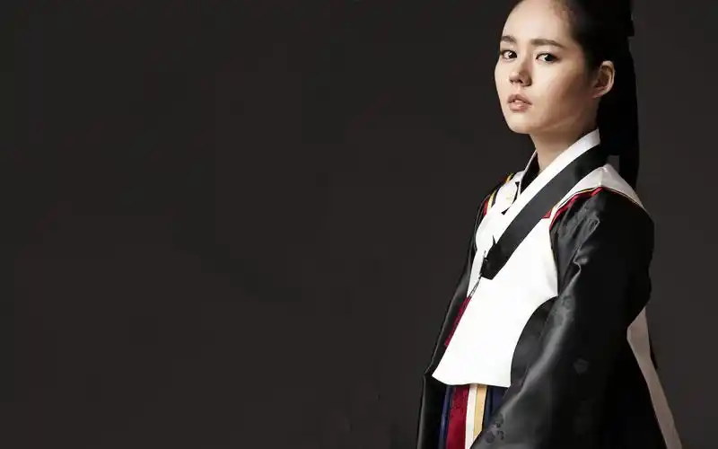 id-950591-高清晰美人痣女人han ga in-韩佳人电脑壁纸下载高清大图