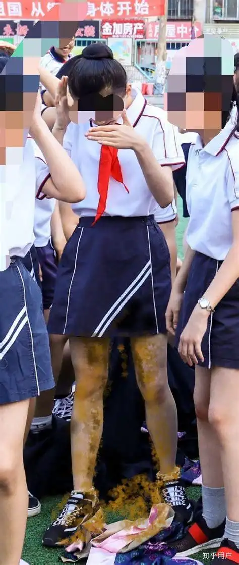 隔着裤子能感觉到大小吗_故意体验拉裤子的感觉2022已更新(今日/图集)