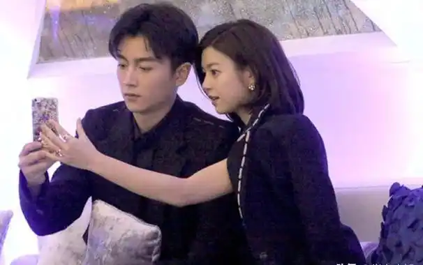 眼睛没光了?跟赵丽颖分手另有隐情,难怪陈晓娶了清纯女神陈妍希