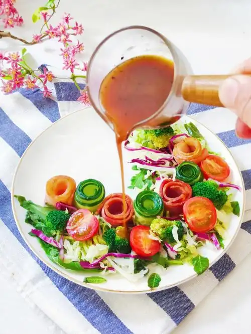 520一起吃减脂蔬菜沙拉附油醋汁做法