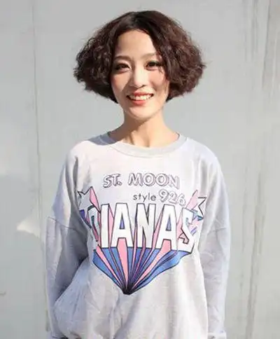 非主流爆炸头的女生发型 女生非主流爆炸发型图片