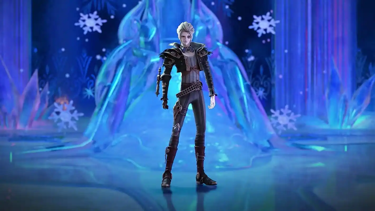 庞尊是叶罗丽仙境的雷电尊者,灵犀阁圣级仙子之一,同时也是白光莹的