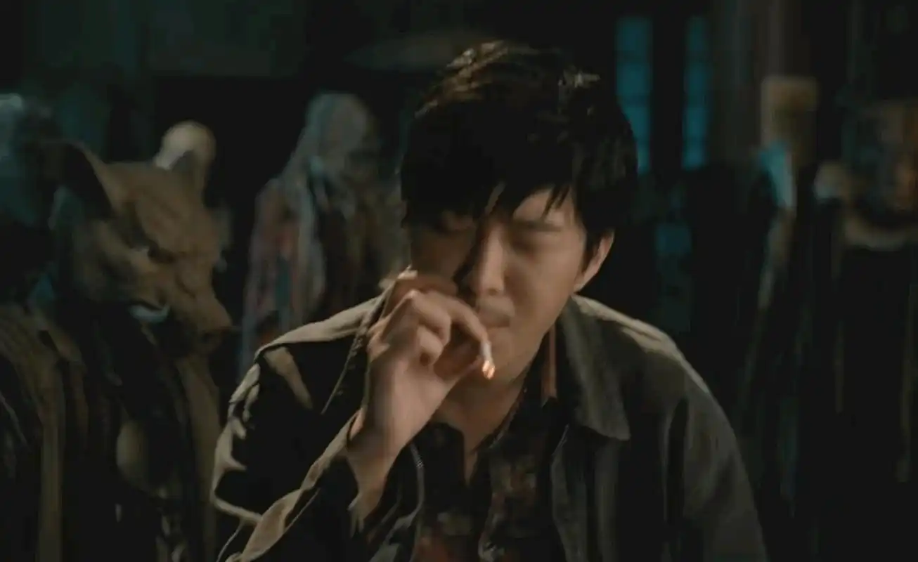 【范丞丞称演戏是最轻松的职业】范丞丞在采访中被问