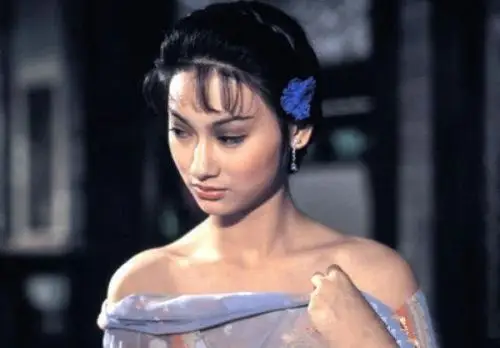 惠英红年轻时照片揭晓 颜值不输当红小花们