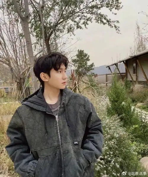 王源微博平台互动量突破40亿,不得不说小汤圆们真的很爱王源……|王源