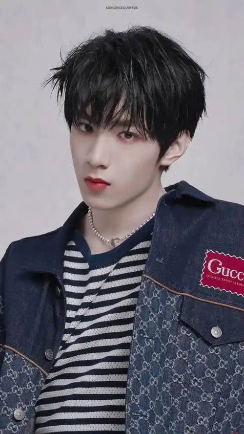 刘耀文小孩你有点奶啊