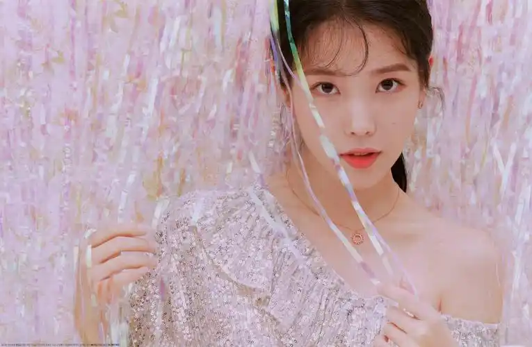 有没有iu电脑壁纸