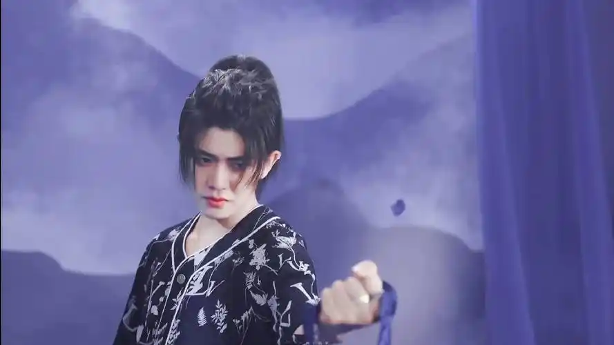 任嘉伦壁纸只有你嵌着梨涡的笑容才是我眼中最美的风景