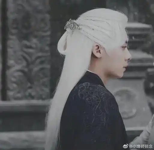 镜双城李易峰白发造型9615!|白发|双城|李易峰_新浪新闻