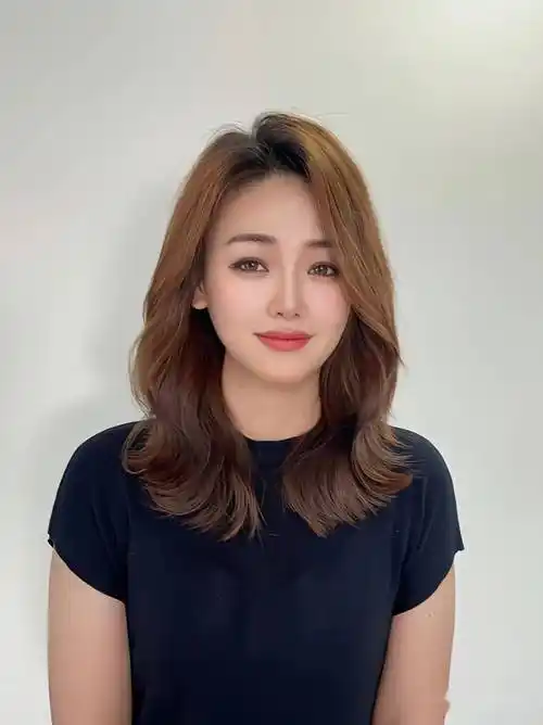 "乖乖女烫发",2024减龄首选!_发型_中国_形象