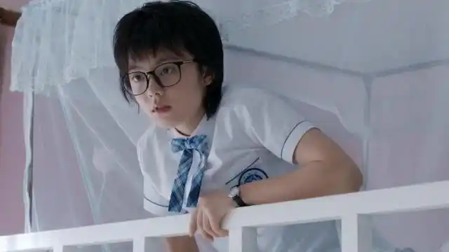 少年派:林妙妙选社团,在女生宿舍抱团商量,产生了矛盾!