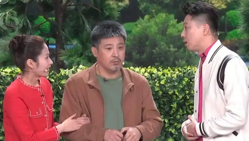 孙涛王雷小品演绎中国式《父与子》
