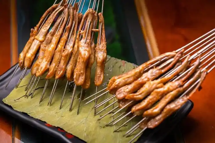 啤酒免费喝南京爱马仕烤鸭舌来无锡啦一口爆汁