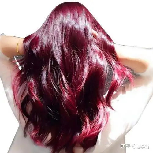 怀孕一个多月可以染头发吗