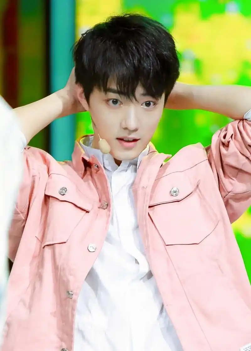 考古肖战,第一次天天向上录制#肖战