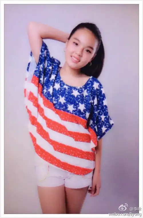 不过等到她14岁的时候,却摇身一变成了一个灵动的大长腿少女啊!