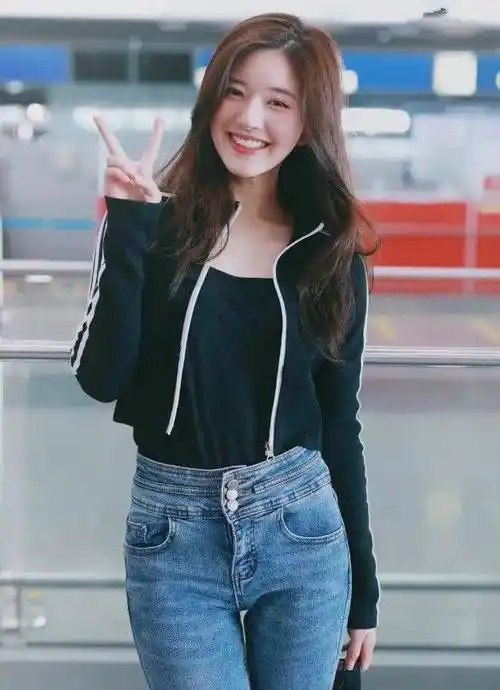 赵露思:"吾家有女初长成"_露丝_角色_高冷大