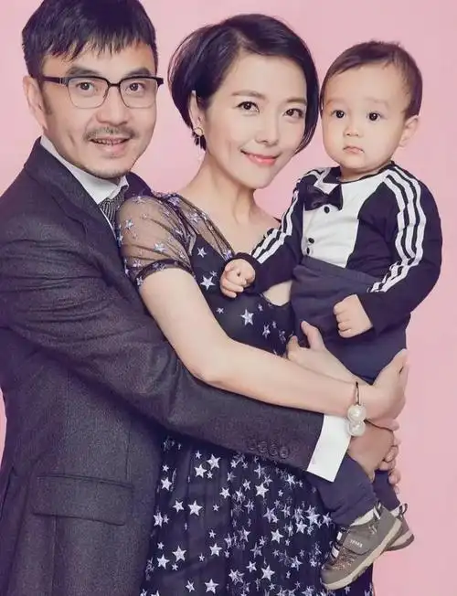 何炅|大陆综艺|综艺节目|天天向上_网易订阅