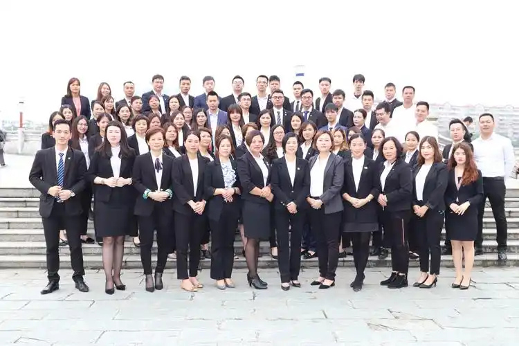 团队大合照 - 美篇