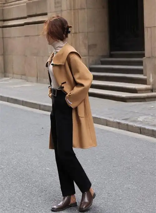 短靴怎么搭配(短靴怎么搭配衣服图片)-淘淘时尚网