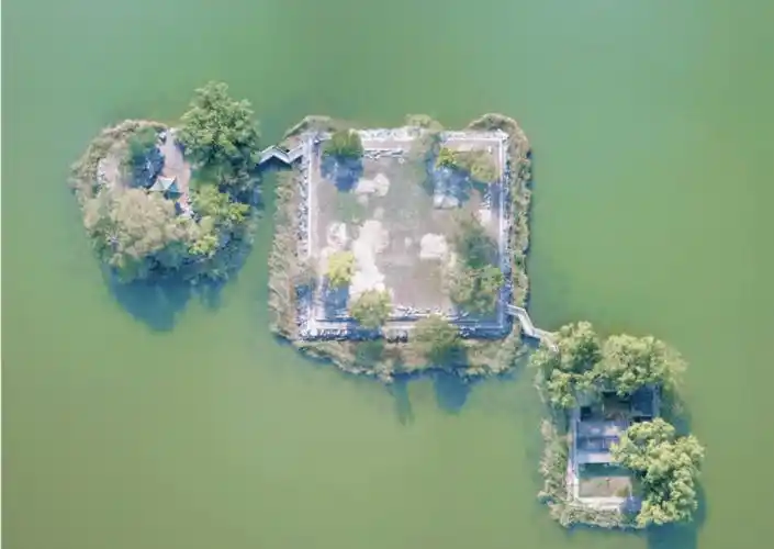 梦圆——圆明园马首铜像回归展"之道光帝御笔"瀛海仙山"诗石刻_蓬岛