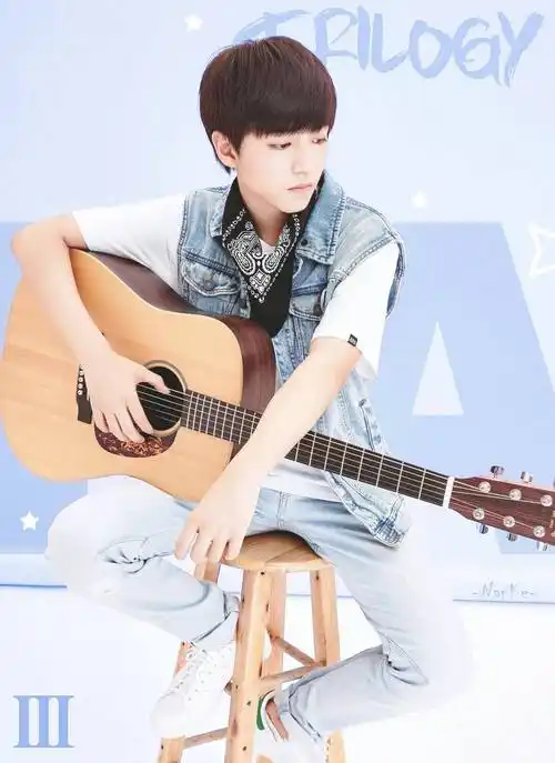 "三小只"的帅气高清写真图集,我全喜欢,你会选哪张做壁纸?